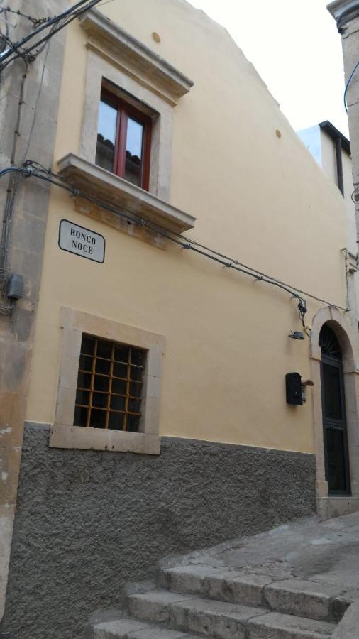 Noto Bedda Bed&Breakfast Екстериор снимка